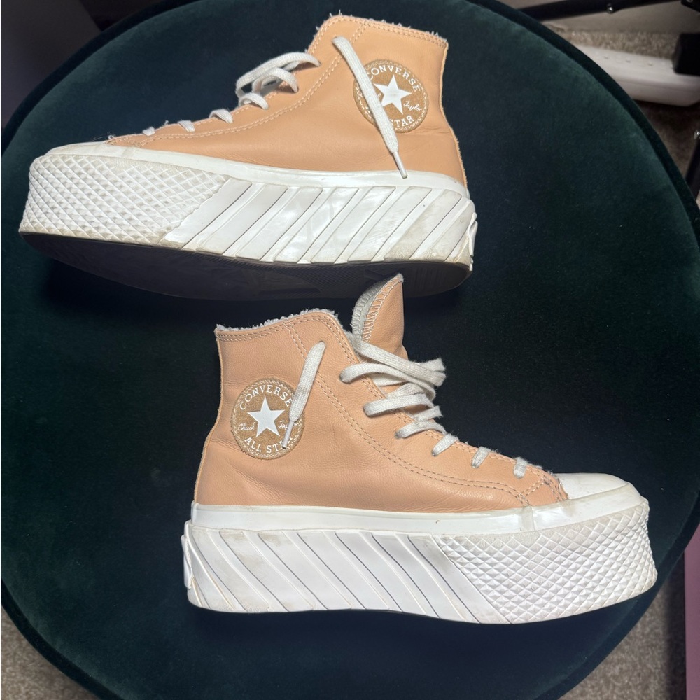 Converse Women's Platform High-Tops - Tan and White